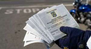 Jandarmeria: Trei bărbaţi, amendaţi cu 11.000 de lei pentru incidentele de la protestul fermierilor din Piaţa Victoriei